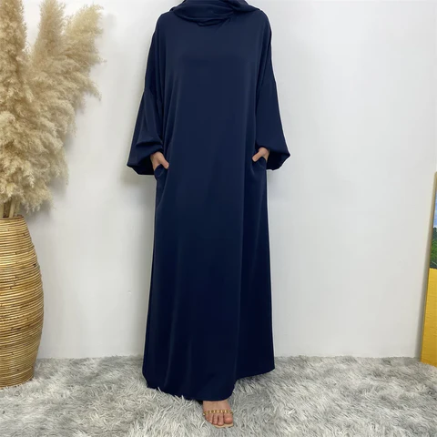 Abaya Musulmane avec Hijab